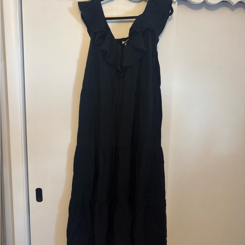 Ava & Viv Maxi Black Dress